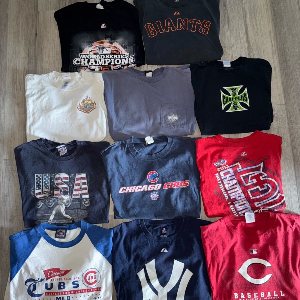 Vintages MLB/biker tees!